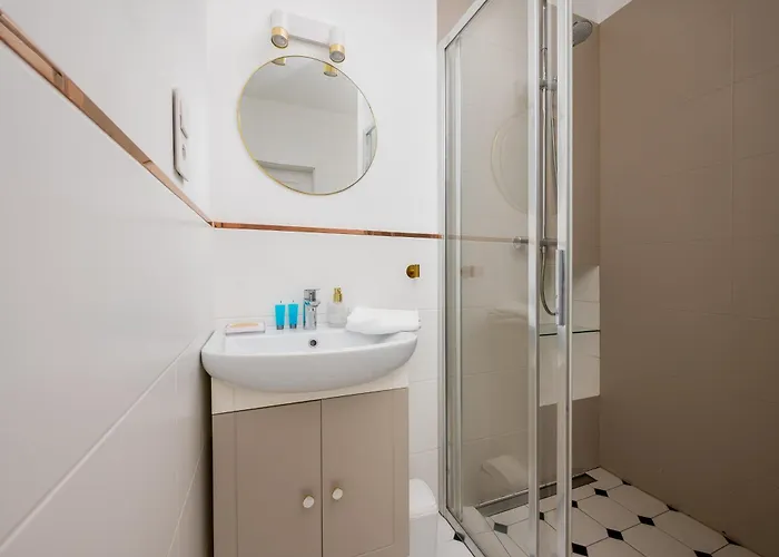 Powisle Riverside By Bookinghost Lejlighed